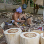Het houtsnijwerk van Baan Luk in Lampang