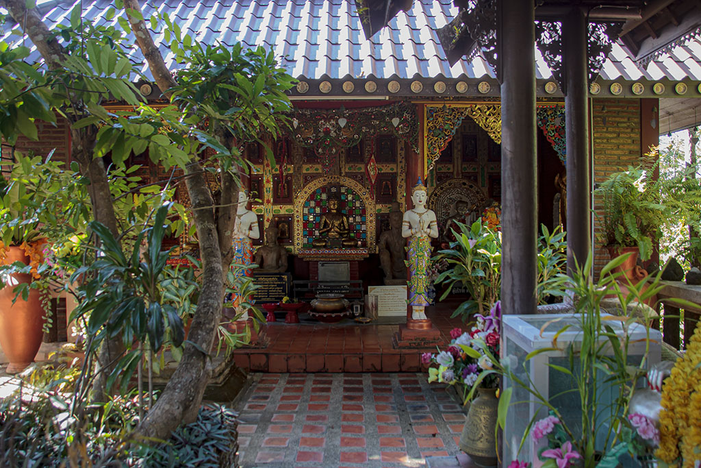 Wat Mae Chedi, Lode Engelen