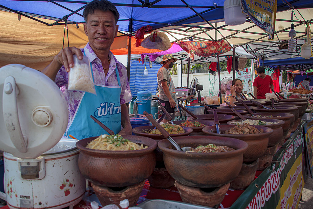 De Thai in Thailand.