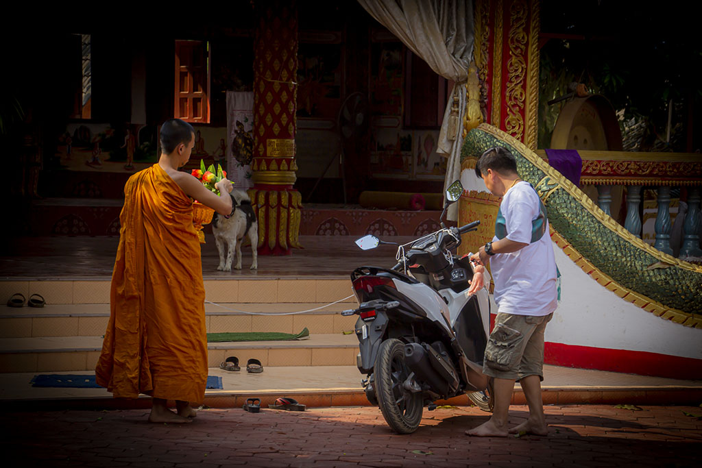 Vang Vieng, Lode Engelen