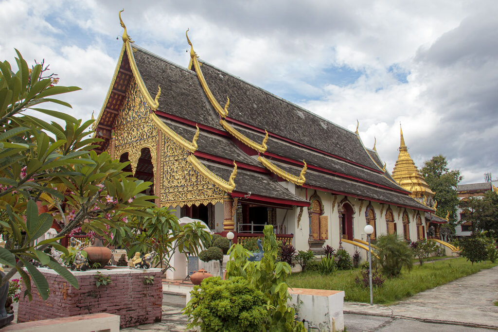 Wat Chiang man