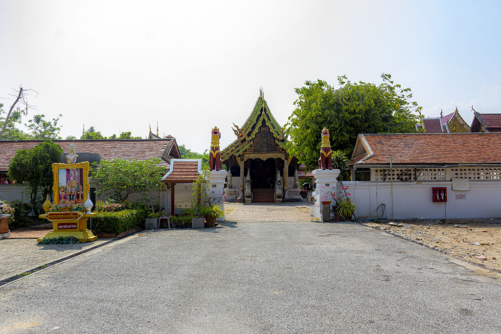 Wat Buak Krok Luang