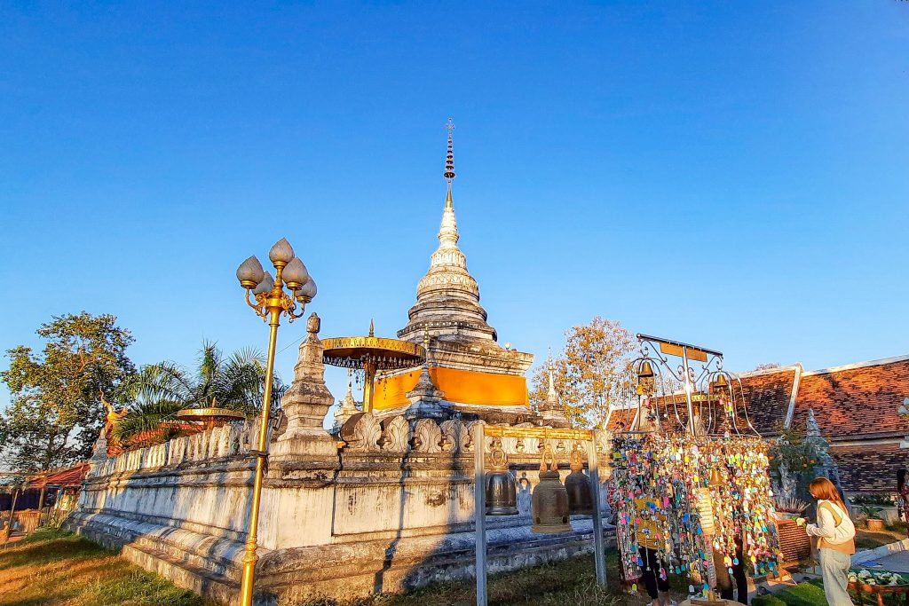 Wat Phra That Khao Noi