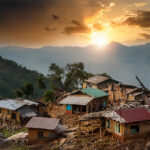 Myanmar: Een Woelige Geschiedenis van Onafhankelijkheid, Dictatuur en Verzet